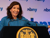 Hochul rallies business leaders on return to workplace